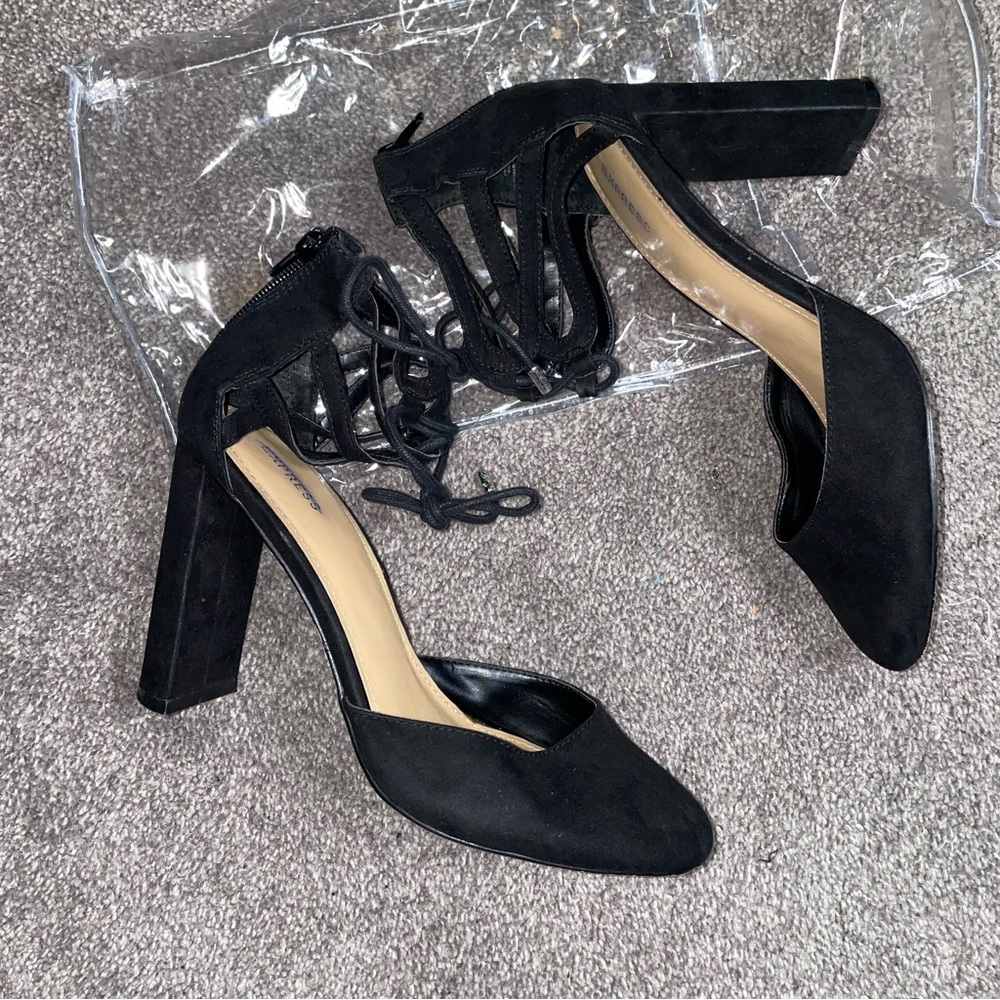 Express Heels